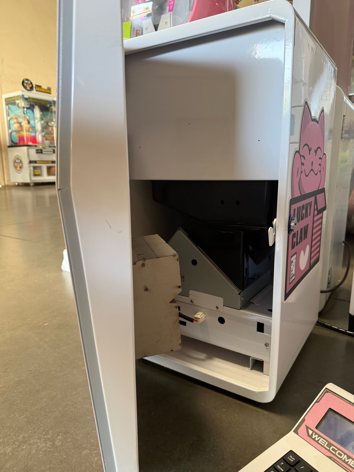 Tabletop Token Dispenser